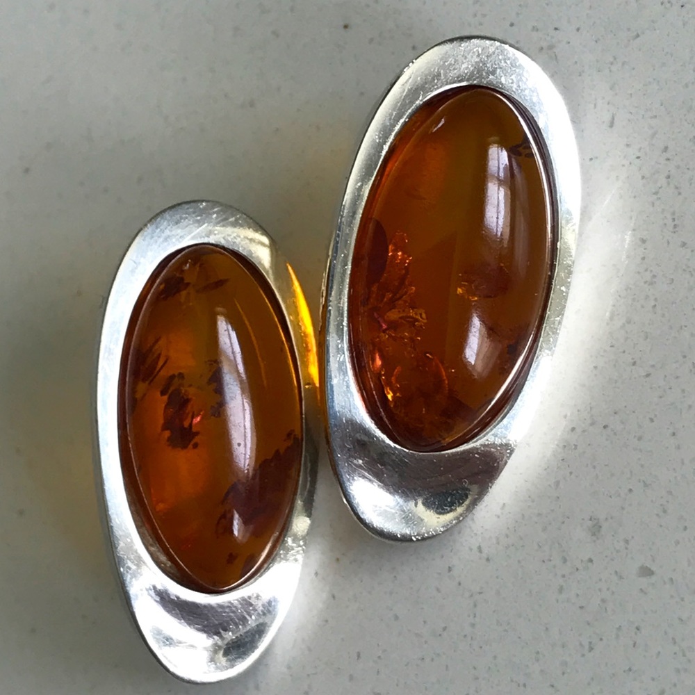 Genuine gorgeous Baltic Amber Earrings in solid 925 Sterling Silver